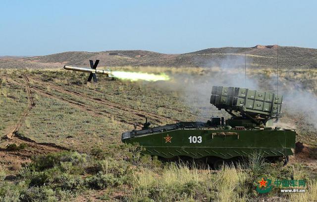 红箭10反坦克导弹发射全程(