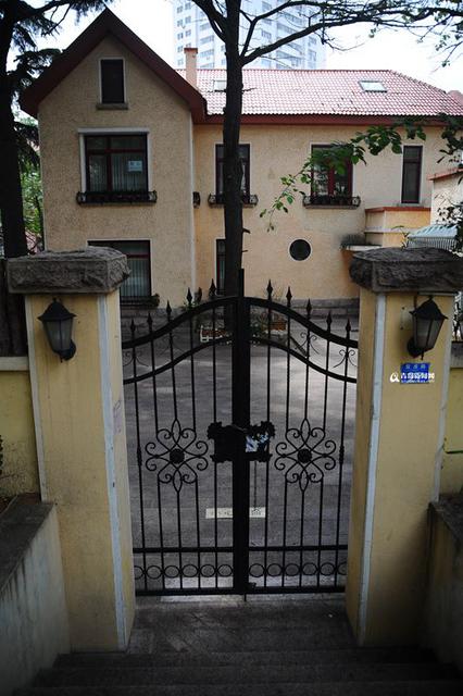 八大关老别墅挂牌6000万出售 每平近20万