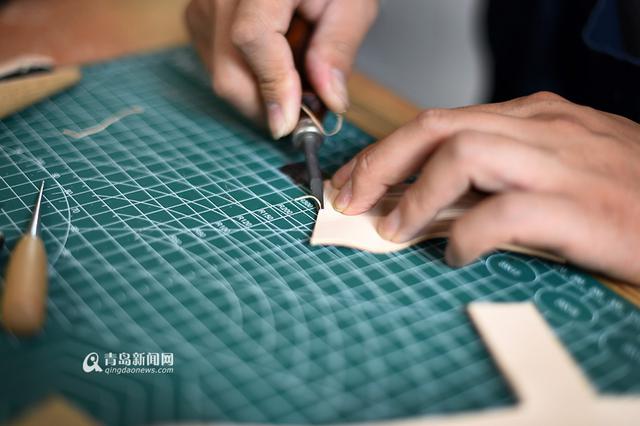 80后皮匠 他大学做的包卖了五位数