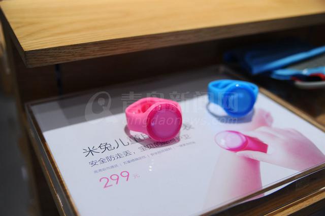 高清:探秘小米青岛直营店 炫酷产品你见过几种