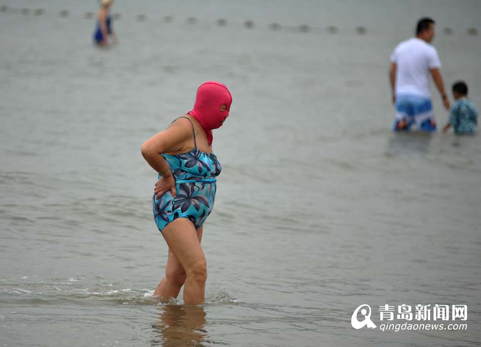 夏至青岛沿海独享20℃ 游客浴场觅清凉