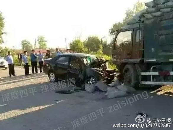 刚参加完高考 4名学生无证酒驾身亡