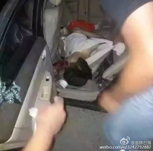 刚参加完高考 4名学生无证酒驾身亡