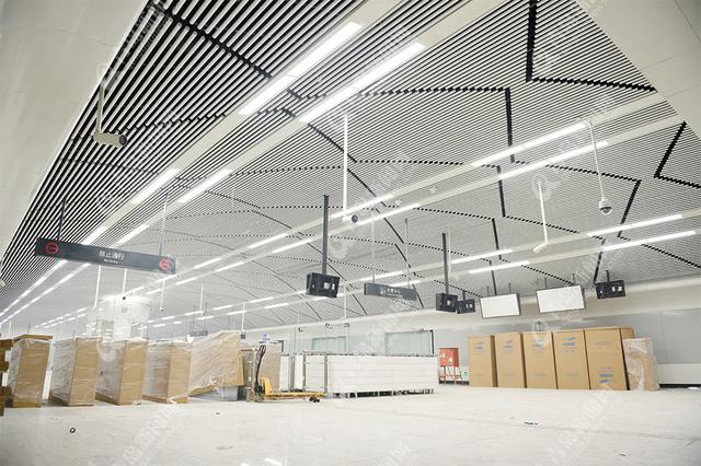 探秘地铁3号线南段四车站 设计更人性化