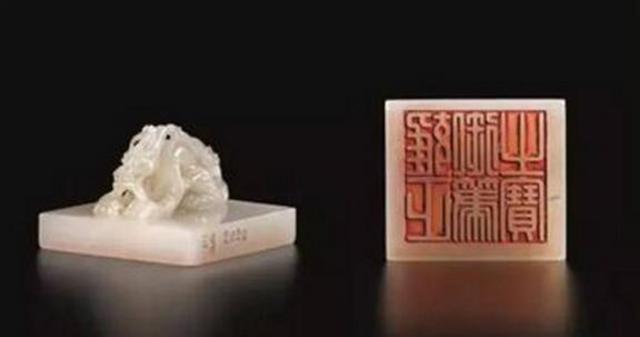 资料图：雍正帝御宝镂雕龙钮白玉玺。