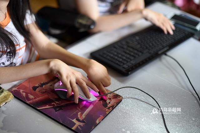 【新青年】渐冻人双胞胎姐妹 想开车走遍全国