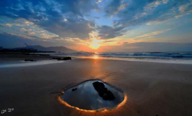 能想到最浪漫的事 就是和你在青岛看日出