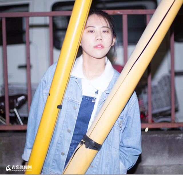 青岛95后女孩手写书开售 海量美照首曝光