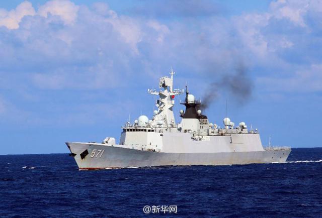 四位上将坐镇 海军三大舰队南海实弹演习
