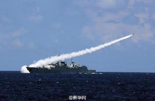 四位上将坐镇 海军三大舰队南海实弹演习
