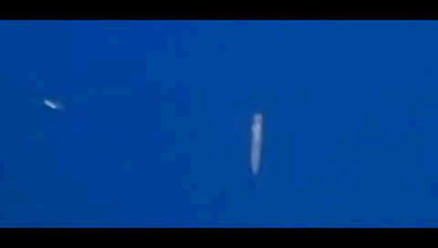 中国南海军演动用最强反舰导弹 1枚击穿1艘军舰 中国南海军演动用最强反舰导弹 1枚击穿1艘军舰