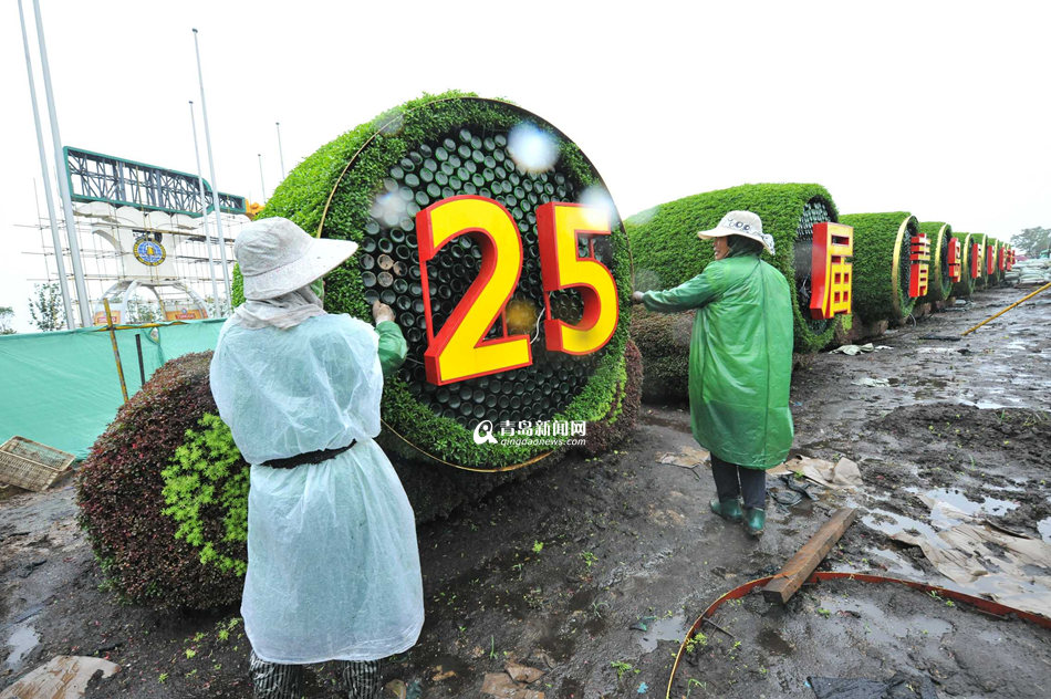 实拍西海岸啤酒节广场 超气派大棚月底纳客