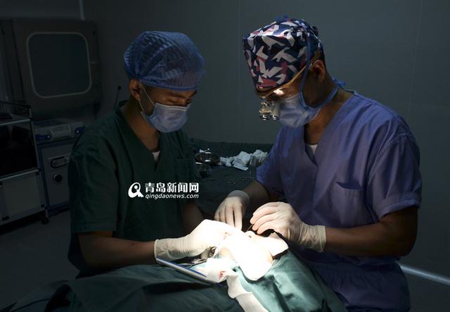 高清：19岁少女要变刘亦菲 独家揭秘整容全过程