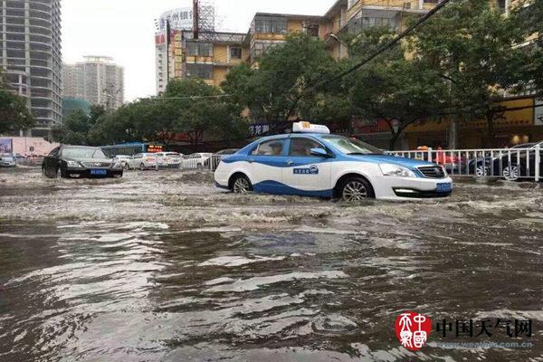 组图:橙色预警！温带风暴潮将袭北部沿海