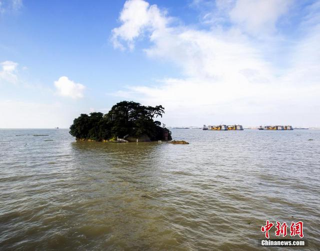 组图:橙色预警！温带风暴潮将袭北部沿海