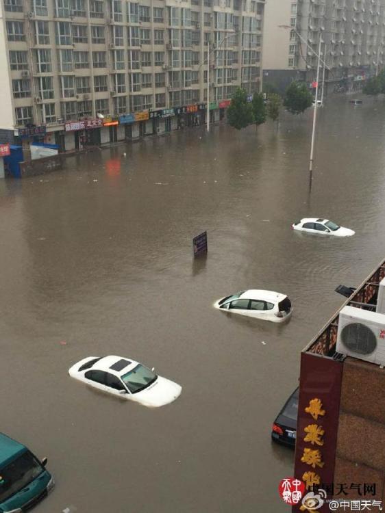 中国北方开启“暴雨模式” 多地迎入夏最强降雨