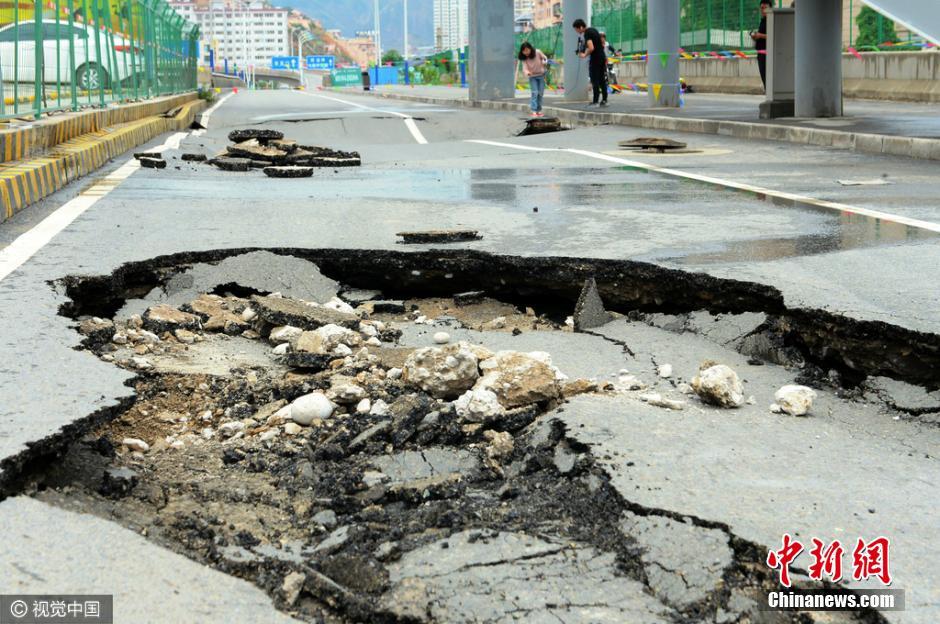 中国北方开启“暴雨模式” 多地迎入夏最强降雨