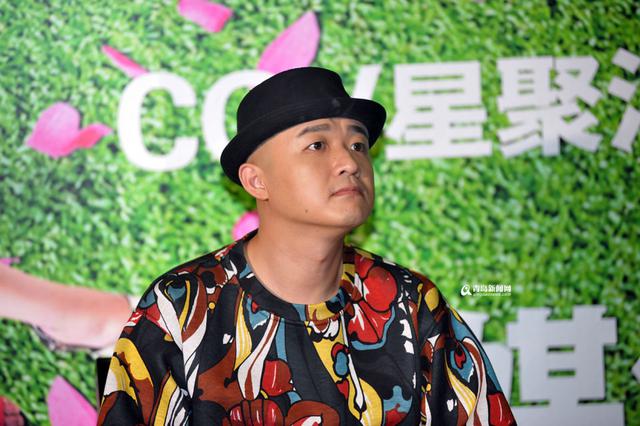 高清:宋佳宣传新片自爆情事 被同学暗恋4年 高清:宋佳宣传新片自爆情事 被同学暗恋4年