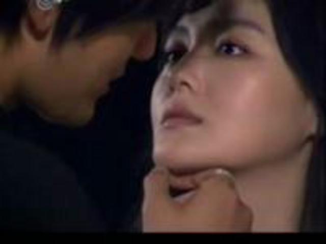 组图:黄晓明原来亲过那么多女人！baby心真宽