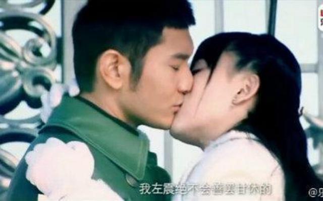 组图:黄晓明原来亲过那么多女人！baby心真宽