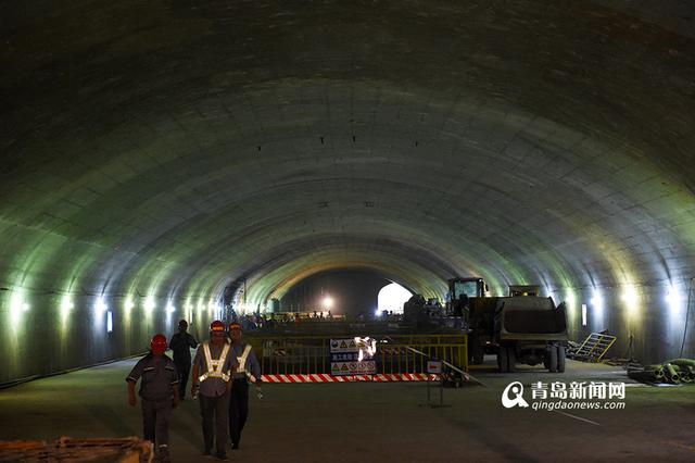 探秘地铁2号线高雄路站 设丽晶酒店出口