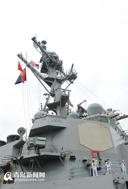 高清:美国海军本福德号驱逐舰首次访问青岛