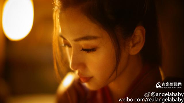 组图:Angelababy晒完美侧颜 表情迷离尽显妩媚