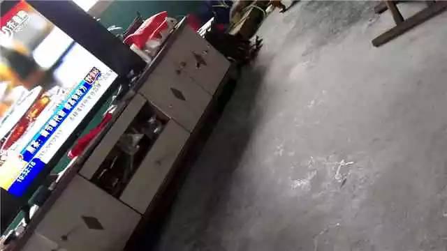 组图:平房里聊电商推销黑茶 投4980元月入10万? 组图:平房里聊电商推销黑茶 投4980元月入10万?