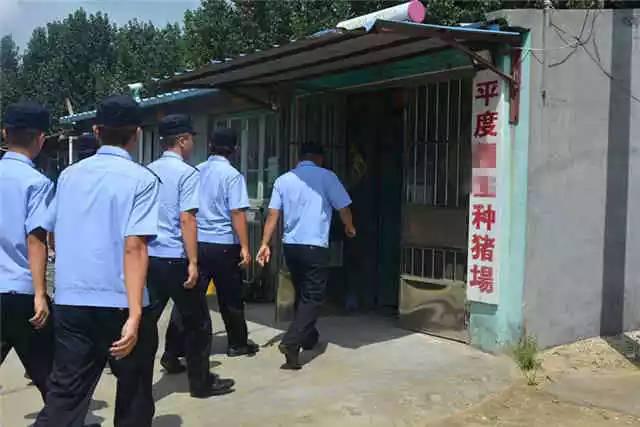 组图:平房里聊电商推销黑茶 投4980元月入10万? 组图:平房里聊电商推销黑茶 投4980元月入10万?