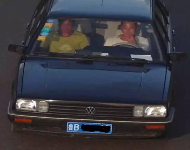 李沧四个路口有三千多人被抓拍 都不系安全带(图)