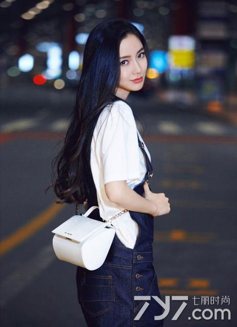 组图：青岛媳妇baby太会穿 靠衣品俘获男神