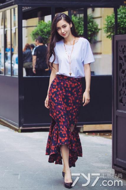 组图：青岛媳妇baby太会穿 靠衣品俘获男神