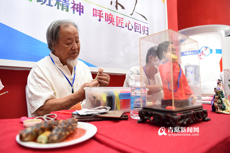 高清:山东文博会开幕 青岛藏马山旅游项目签约