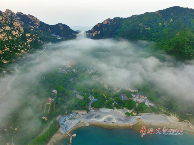 高清:航拍初秋醉美崂山 北九水溪流淙淙美如画