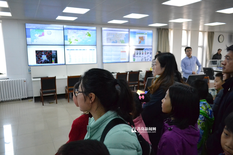 遭遇雷电咋办?快来气象科普阵地学两招(图)