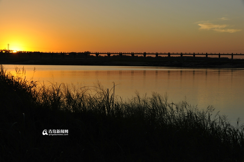 高清：实拍夕阳下的大沽河 落日余晖洒满母亲河