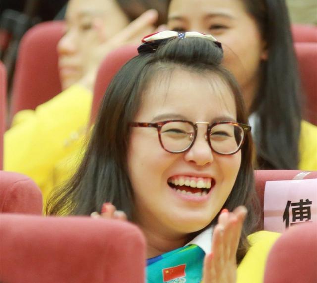 傅园慧最新表情包 