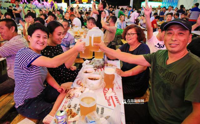 高清:啤酒节世博园会场落幕 9月来逛花灯节