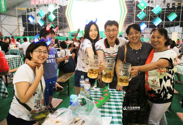 高清:啤酒节世博园会场落幕 9月来逛花灯节