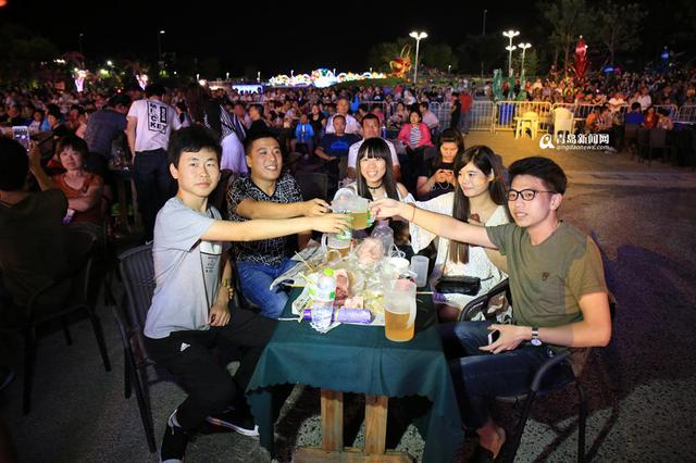 高清:啤酒节世博园会场落幕 9月来逛花灯节