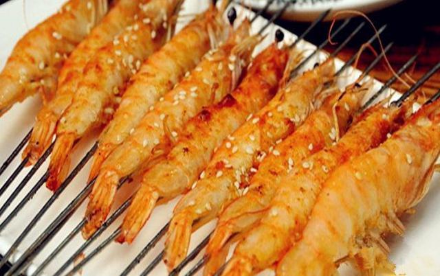 组图:关于秋季吃海鲜的常识和禁忌 拿好不谢! 组图:关于秋季吃海鲜的常识和禁忌 拿好不谢!