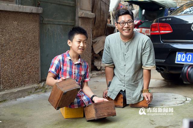 【无腿少年追踪】太励志 和偶像双手登崂山 【无腿少年追踪】太励志 和偶像双手登崂山