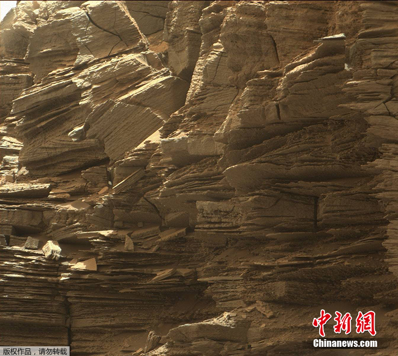 NASA发布火星新影像 与地球景色如出一辙