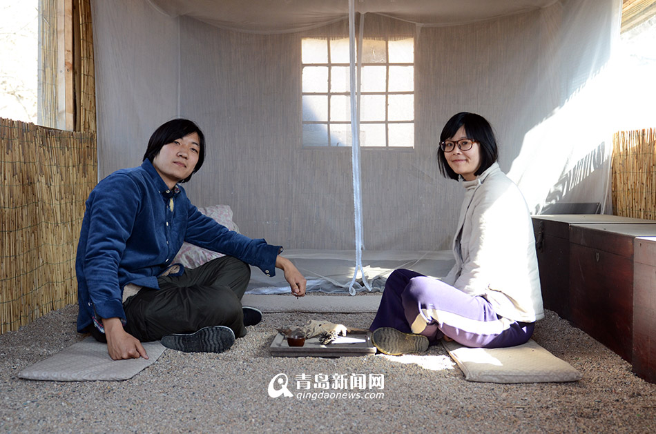 小夫妻隐居崂山被拍成纪录片 入围国际电影节