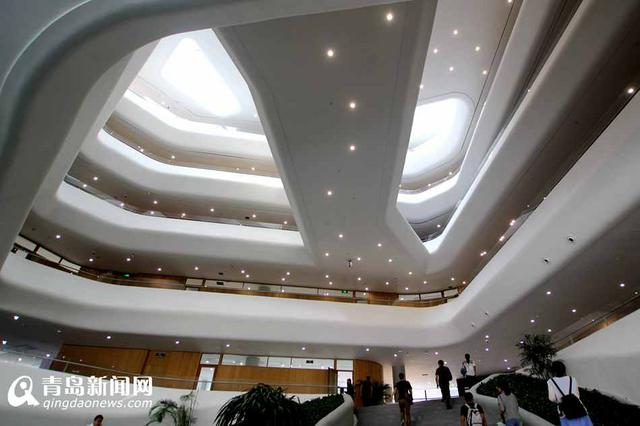 高清：亚洲最大被动房公共建筑启用 宛如美玉