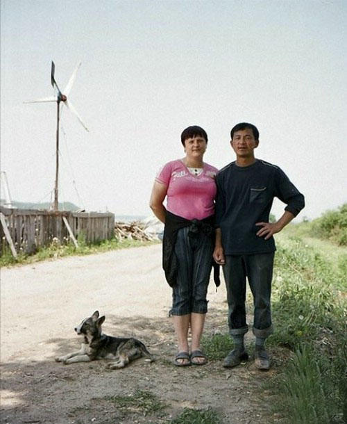 俄女孩嫁中国农民 老夫少妻务农相识