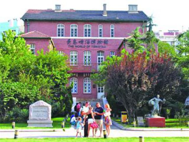 青岛工业旅游现状 十一青啤博物馆人气旺