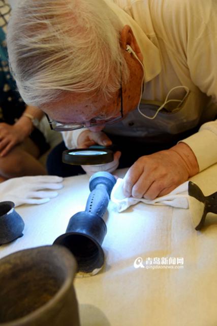 组图:青岛博物馆添宝物 收藏家后人捐南宋茶盘