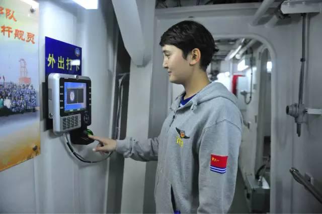 “辽宁舰牌”曲奇饼,大国滋味,要吗?