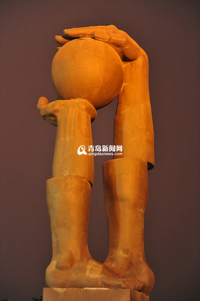 高清:盘点青岛知名雕塑 凝固的艺术独具灵动美